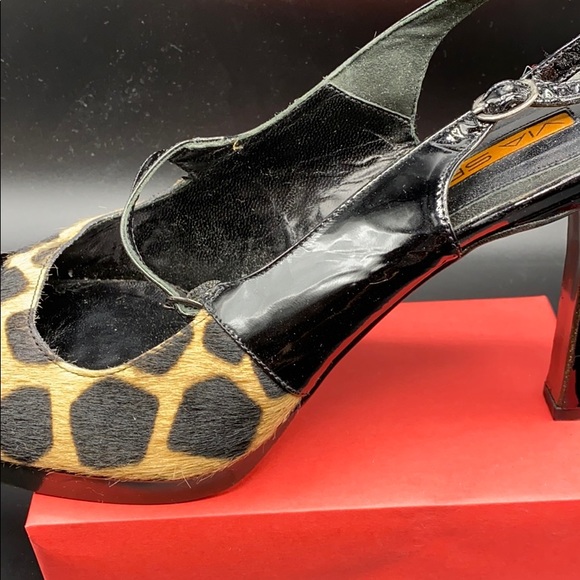 Vintage Via Spiga Patent Leather Mary Janes Animal - Picture 3 of 16